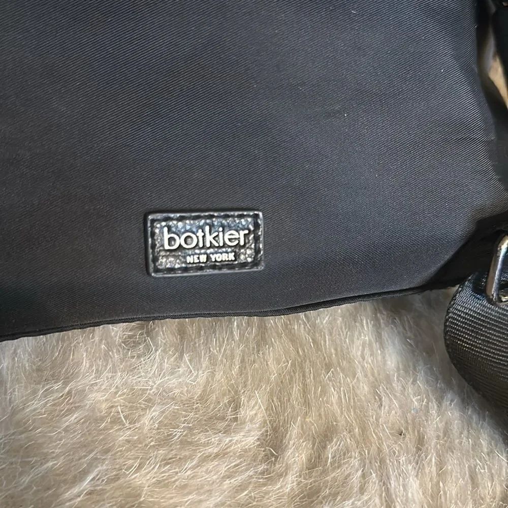 Botkier backpack purse (CCC) - Picture 2 of 5
